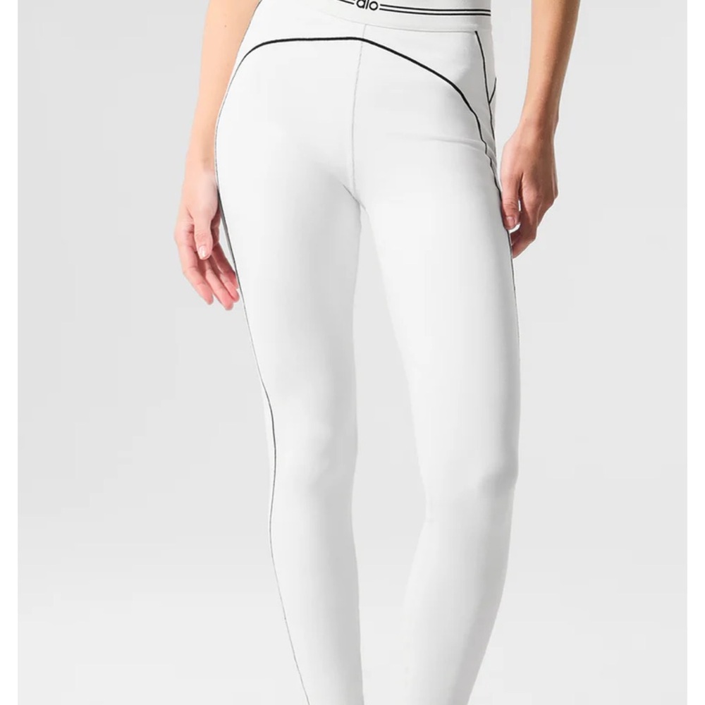 ALO Yoga White Leggings with Black Accents